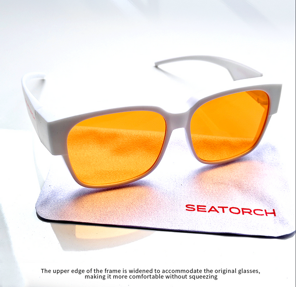 Lunette Seatorch