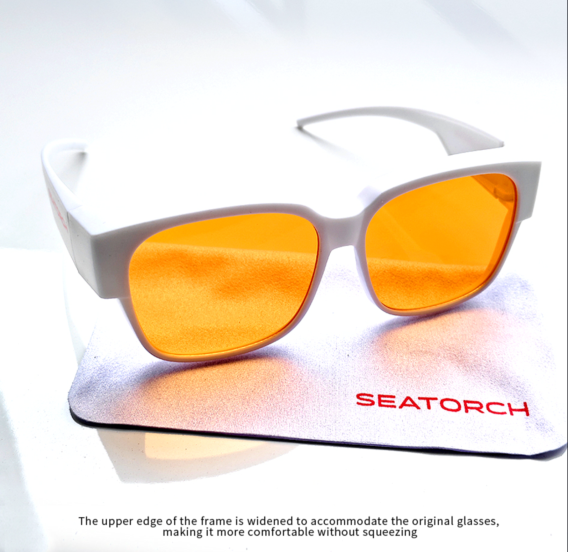 Lunette Seatorch